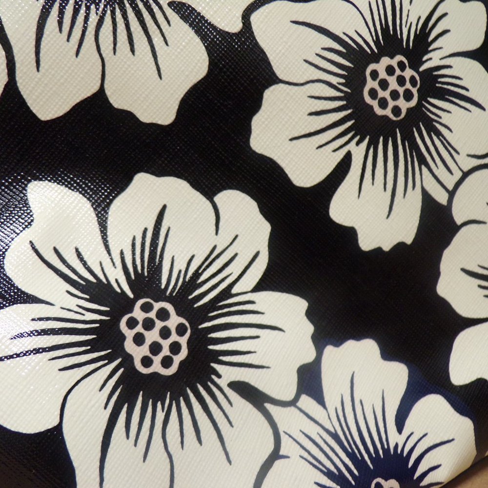 HANDBAG - Picture 4 of 4